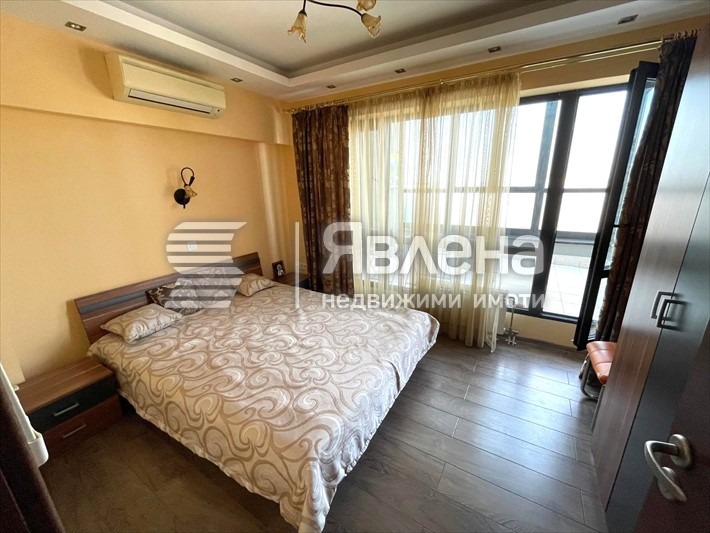 Продава МНОГОСТАЕН, гр. Бургас, Лазур, снимка 10 - Апартаменти - 54231412