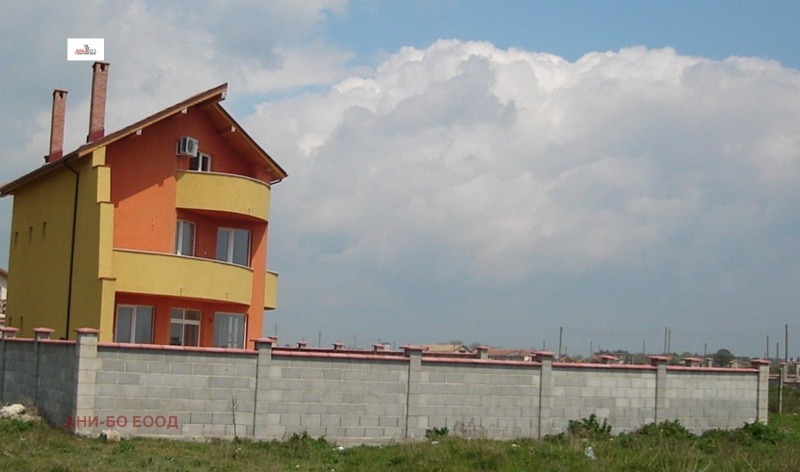 Продава  Къща област Добрич , с. Топола , 182 кв.м | 26236126 - изображение [2]