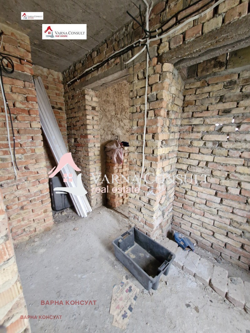 Продава КЪЩА, гр. Аксаково, област Варна, снимка 4 - Къщи - 52233728