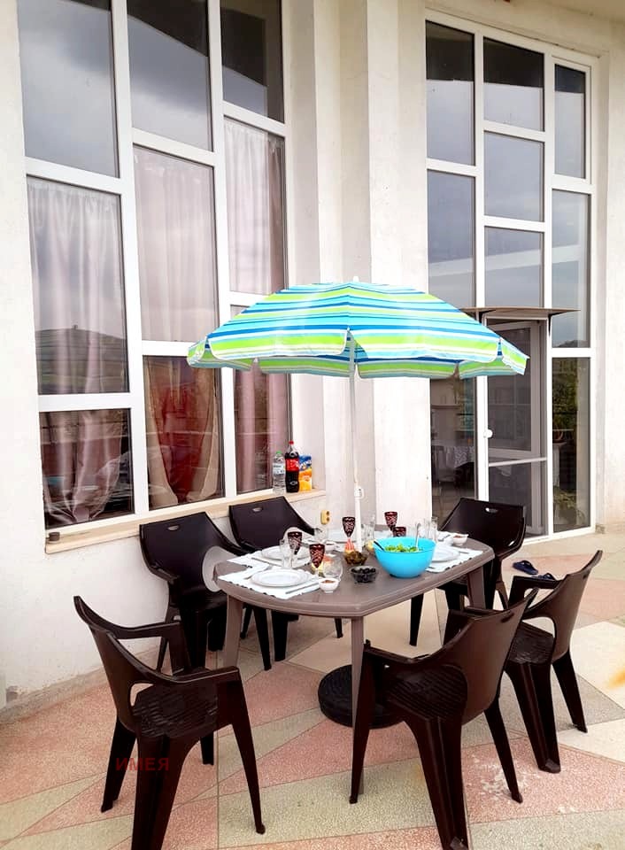 Продава КЪЩА, гр. Годеч, област София област, снимка 2 - Къщи - 53343200