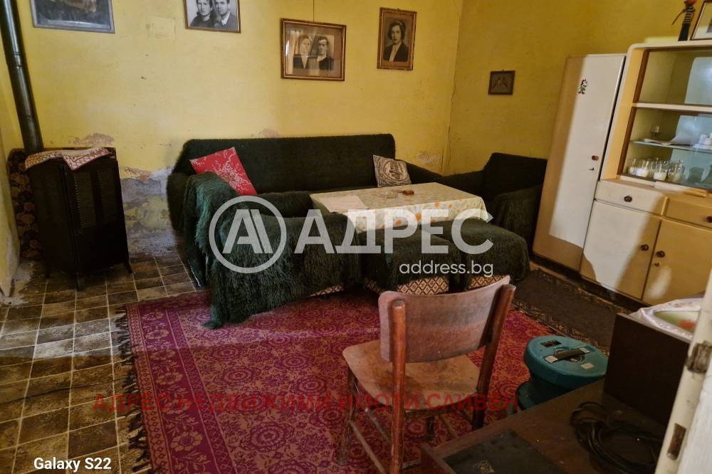 Продава КЪЩА, с. Червенаково, област Сливен, снимка 14 - Къщи - 55274647