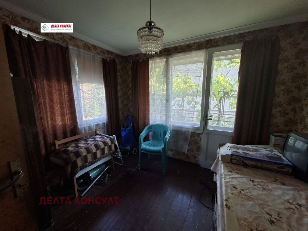 Продава КЪЩА, с. Боснек, област Перник, снимка 9 - Къщи - 56191751
