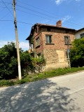 Продава КЪЩА, с. Патреш, област Велико Търново, снимка 2