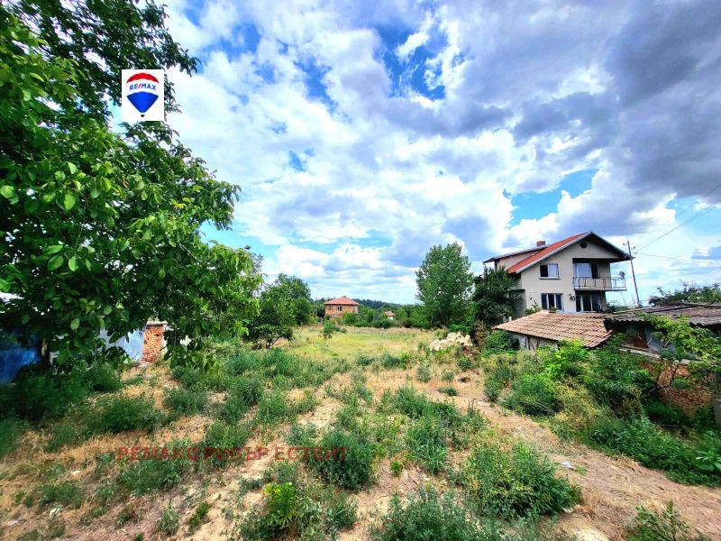 Продава ПАРЦЕЛ в област Русе, гр. Две могили - 1212 кв.м / 26 000 € » 50 851.58 лв., РЕМАКС РИВЪР ЕСТЕЙТ