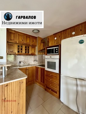 3-стаен град Русе, Широк център 4