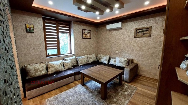 Продава  2-стаен, град Перник, Изток • 93 998 € • ID 39426588 — holmes.bg - [1] 