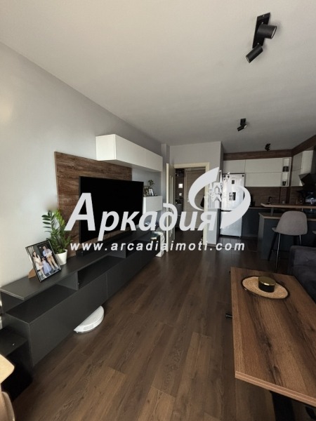 Продава 2-СТАЕН, град Пловдив, Каменица 2 • 157000 € / 307065.31 лв. • 38916519 1