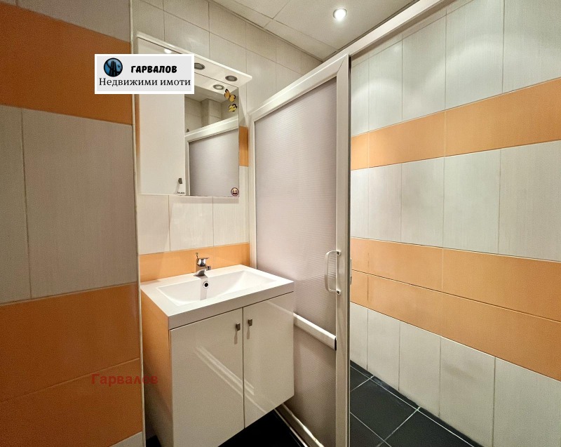 Продава  3-стаен град Русе , Широк център , 80 кв.м | 68356213 - изображение [11]