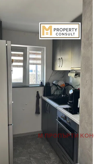 Продава КЪЩА, гр. Луковит, област Ловеч, снимка 9 - Къщи - 52362552