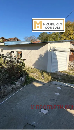 Продава КЪЩА, гр. Луковит, област Ловеч, снимка 7 - Къщи - 52362552