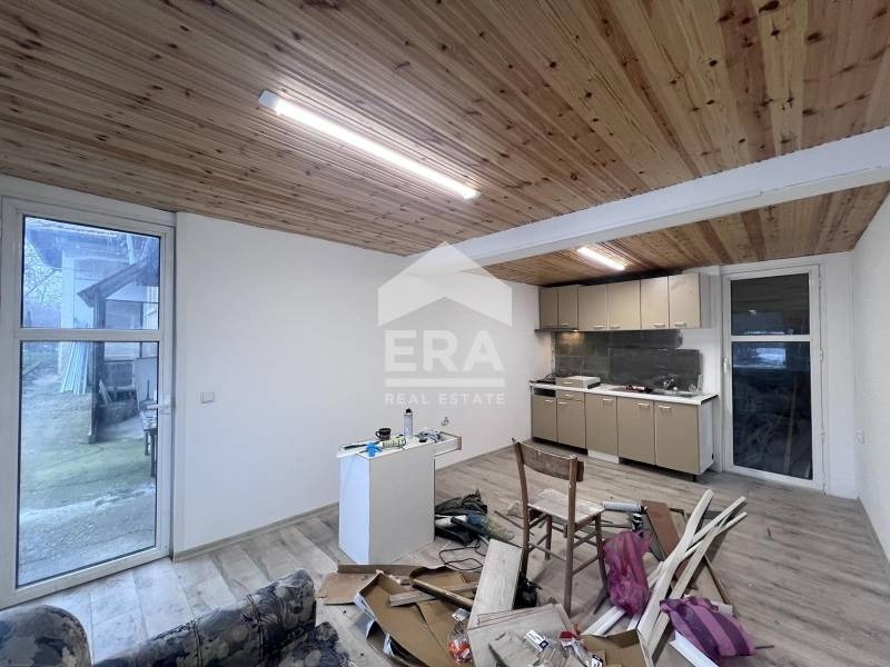 Продава КЪЩА, с. Поликраище, област Велико Търново, снимка 4 - Къщи - 53605818