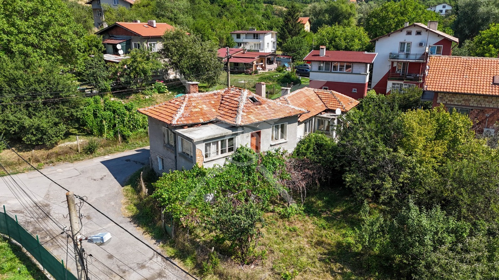 Продава КЪЩА, гр. София, с. Мърчаево, снимка 2 - Къщи - 51302350