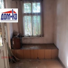 σπίτι Μενενκυοβο, περιοχή Παζαρτζίκ