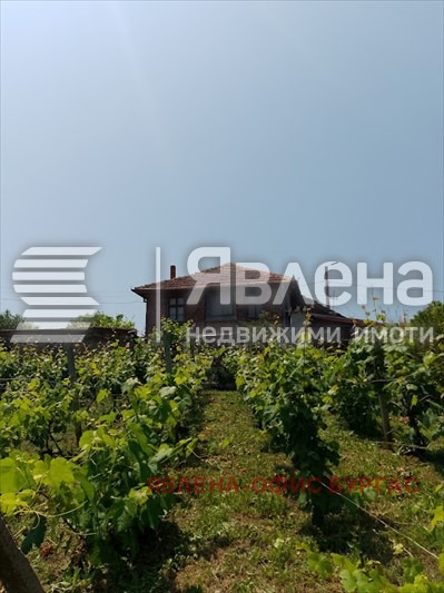Продава КЪЩА, с. Изгрев, област Бургас