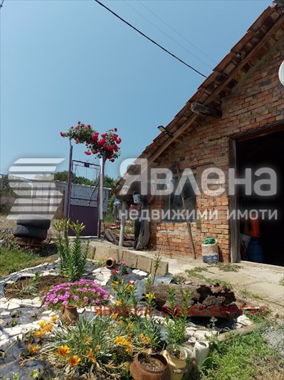 Продава КЪЩА, с. Изгрев, област Бургас, снимка 13 - Къщи - 52879222