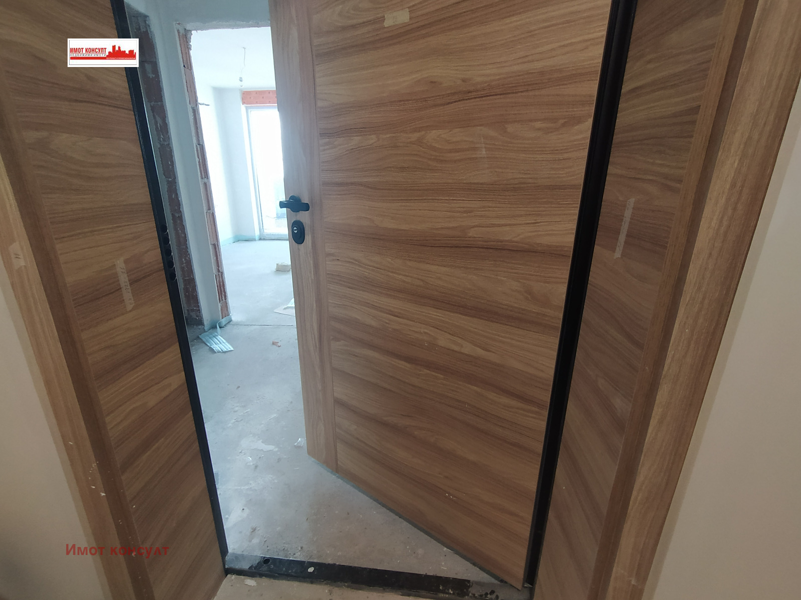 Продава 2-СТАЕН, гр. Пловдив, Кършияка, снимка 2 - Апартаменти - 39518846