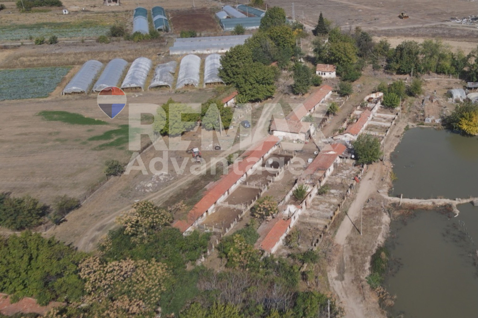 Продава БИЗНЕС ИМОТ, с. Юнаците, област Пазарджик