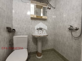 1 slaapkamer Vazrazjdane, Burgas 6