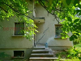 House Lopyan, region Sofia 2