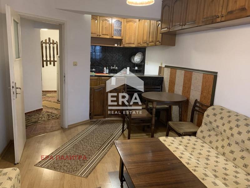 De vânzare  1 dormitor Burgas , Vâzrajdane , 52 mp | 48873855