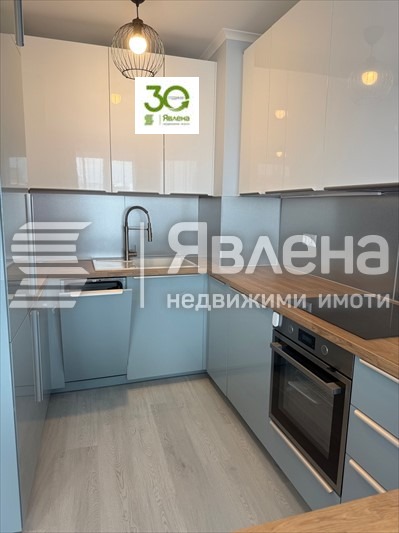 Продава 2-СТАЕН, гр. Варна, к.к. Св.Св. Константин и Елена, снимка 3 - Апартаменти - 55126156