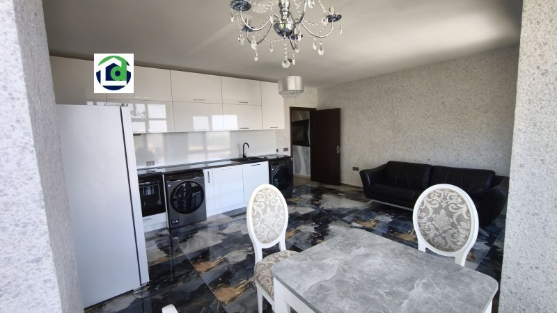 In vendita  2 camere da letto regione Varna , Priseltsi , 100 mq | 93345113