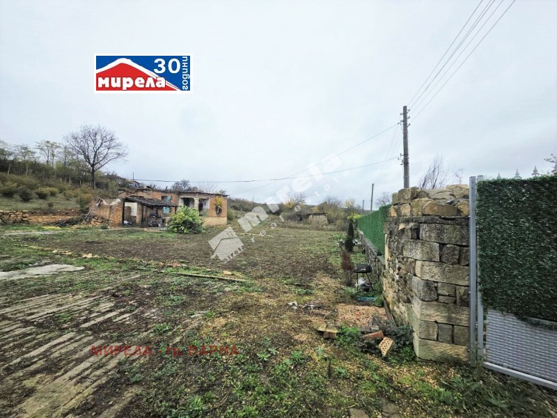 Продава КЪЩА, с. Ягнило, област Варна, снимка 3 - Къщи - 52398017