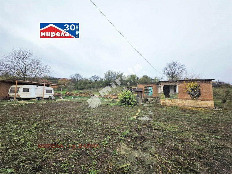 Продава КЪЩА, с. Ягнило, област Варна