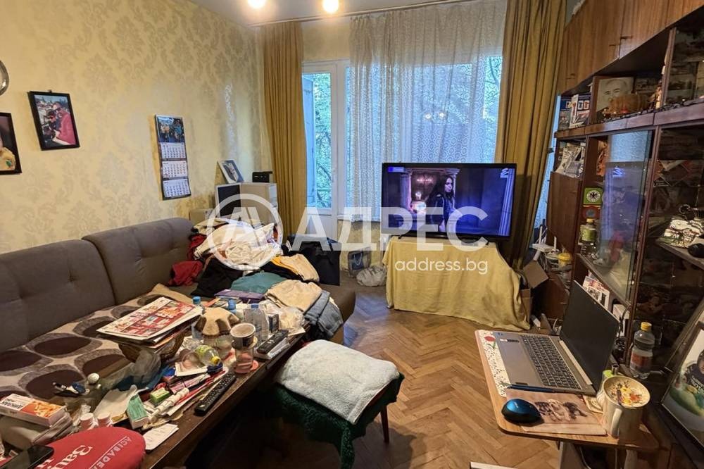Продава 2-СТАЕН, гр. София, Гео Милев