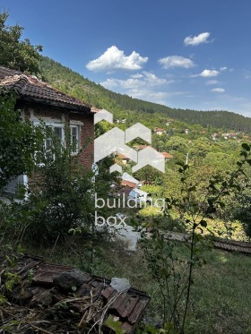 House Tran, region Pernik 12