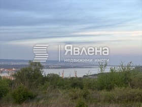 Plot Beloslav, region Varna 4