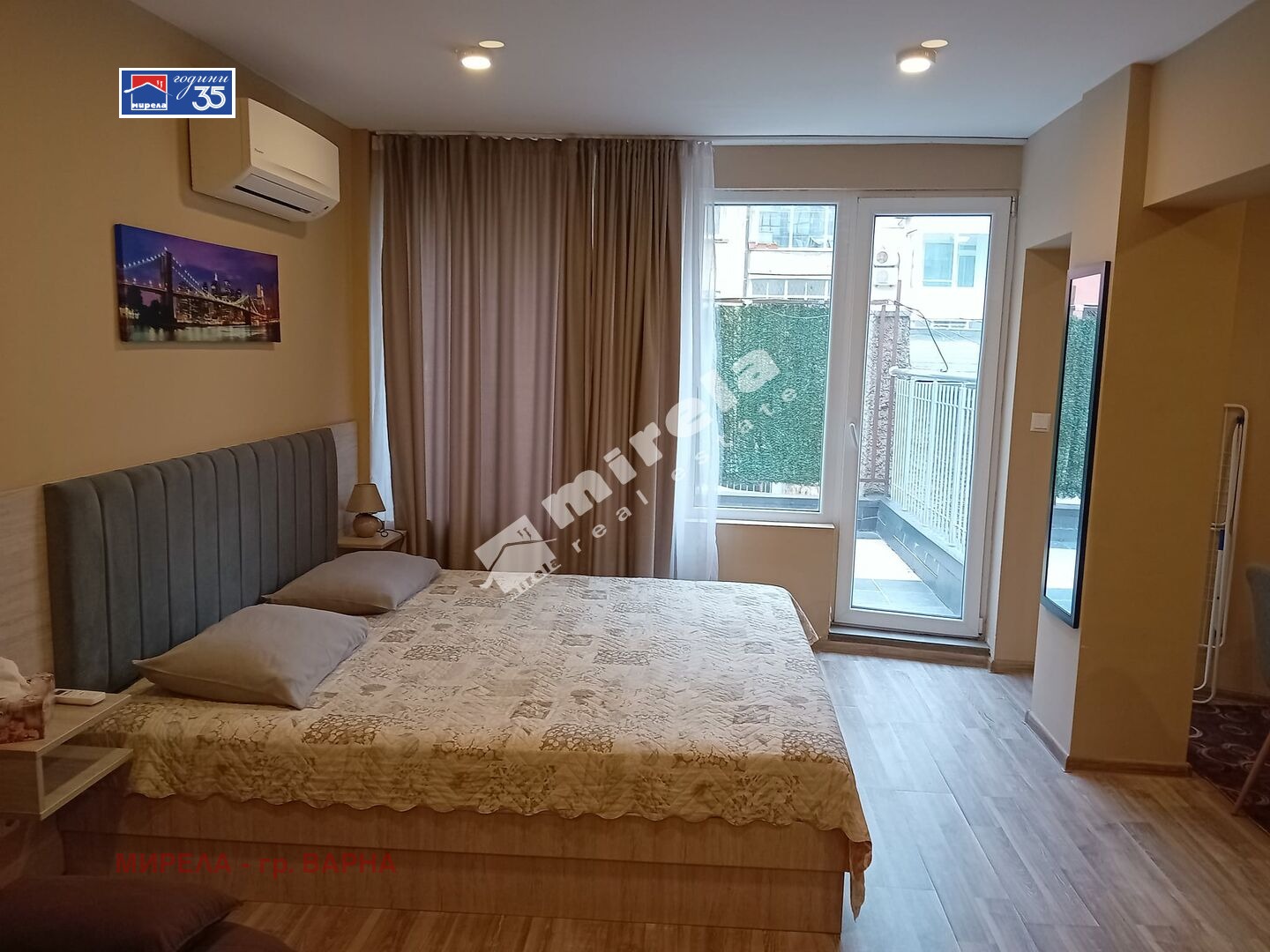 Продава МНОГОСТАЕН, гр. Варна, Център