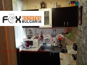 Продава  1-стаен, град Пловдив