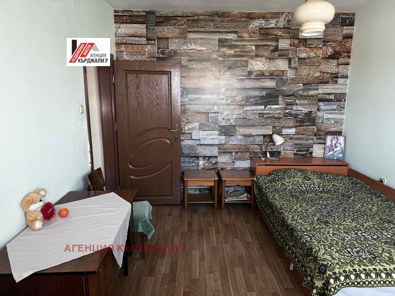 Продается  2 спальни Кърджали , Възрожденци , 87 кв.м | 77850827 - изображение [13]