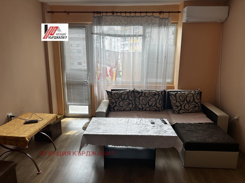 Продается  2 спальни Кърджали , Възрожденци , 87 кв.м | 77850827 - изображение [5]