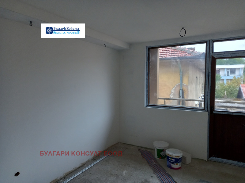 Продава 3-СТАЕН, гр. Дупница, област Кюстендил, снимка 13 - Апартаменти - 53530381