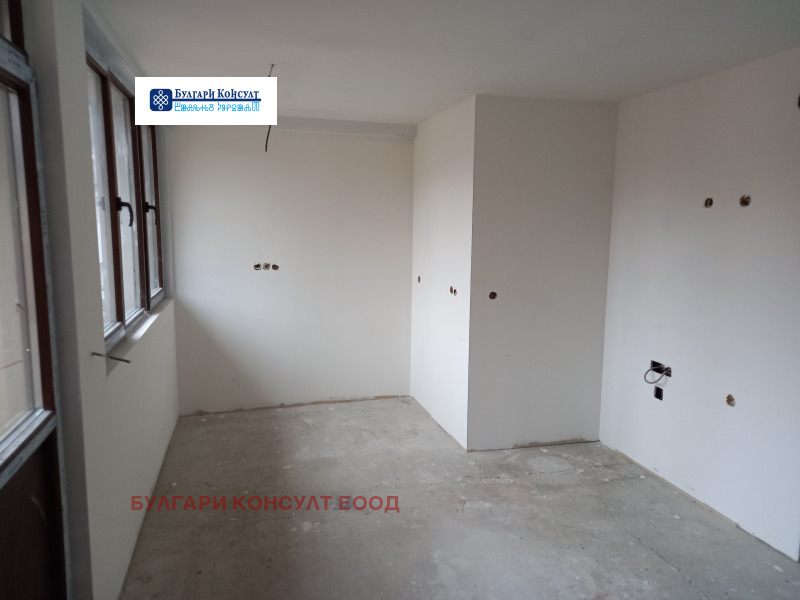 Продава 3-СТАЕН, гр. Дупница, област Кюстендил, снимка 5 - Апартаменти - 53530381