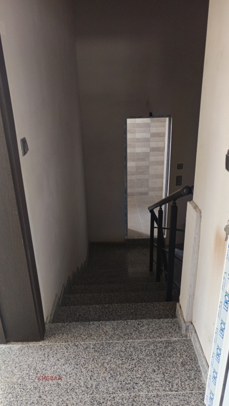 Продава КЪЩА, гр. Перник, Ралица, снимка 3 - Къщи - 52309032