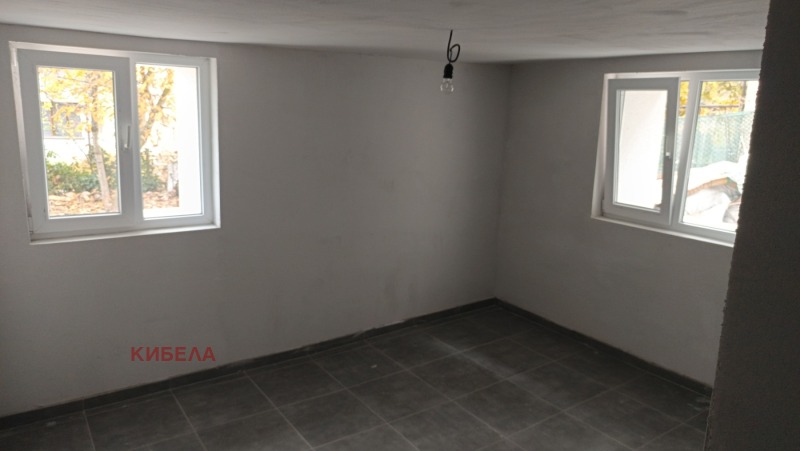 Продава КЪЩА, гр. Перник, Ралица, снимка 15 - Къщи - 52309032