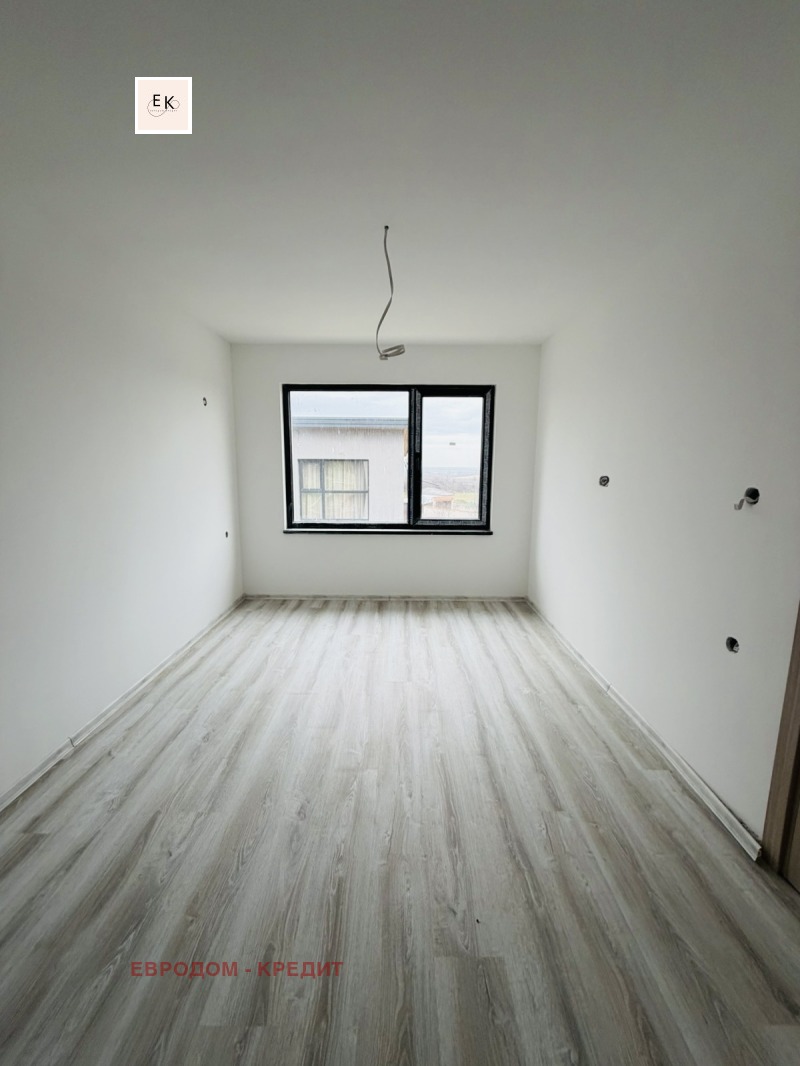 Продава КЪЩА, с. Богомилово, област Стара Загора, снимка 12 - Къщи - 53239551