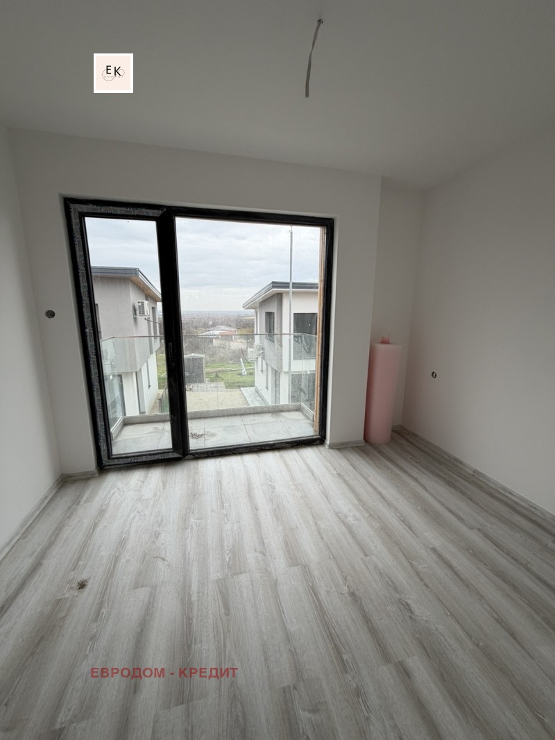 Продава КЪЩА, с. Богомилово, област Стара Загора, снимка 9 - Къщи - 53239551