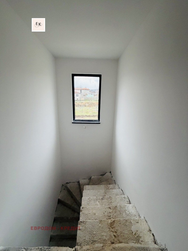 Продава КЪЩА, с. Богомилово, област Стара Загора, снимка 14 - Къщи - 53239551