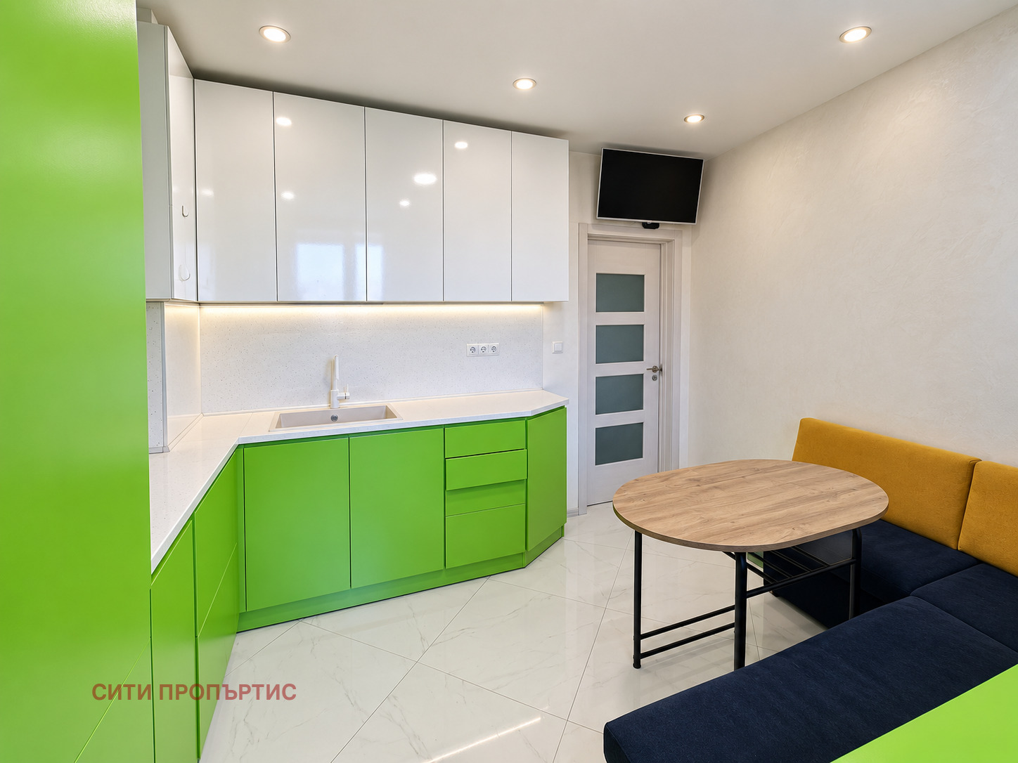 Продава 3-СТАЕН, гр. Благоевград, Орлова чука, снимка 4 - Апартаменти - 55986721