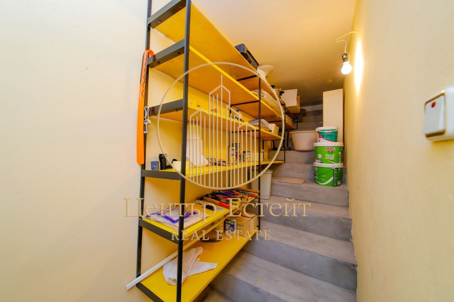 Продава 4-СТАЕН, гр. Плевен, 9-ти квартал, снимка 15 - Апартаменти - 54380887