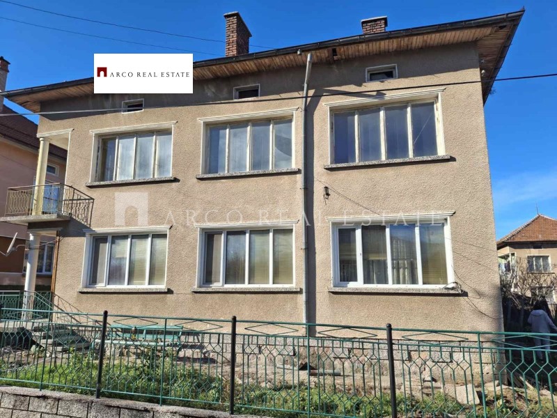 Продава ЕТАЖ ОТ КЪЩА, гр. Вършец, област Монтана, снимка 9 - Етаж от къща - 53149885