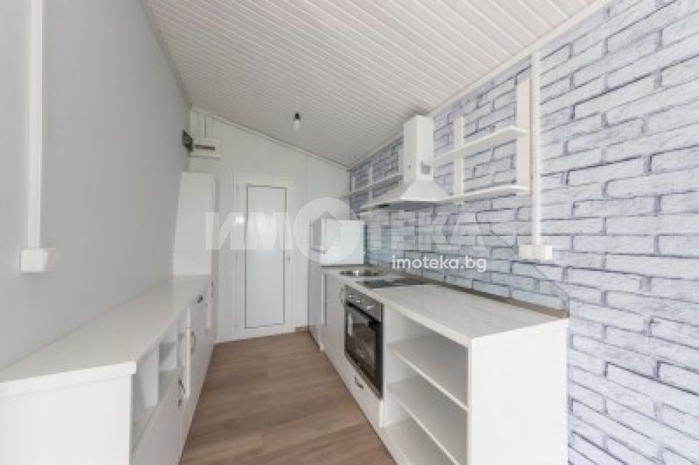 Продава КЪЩА, гр. Суворово, област Варна, снимка 6 - Къщи - 53706529