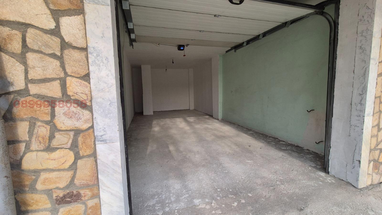Продава ГАРАЖ, ПАРКОМЯСТО, гр. София, Младост 3