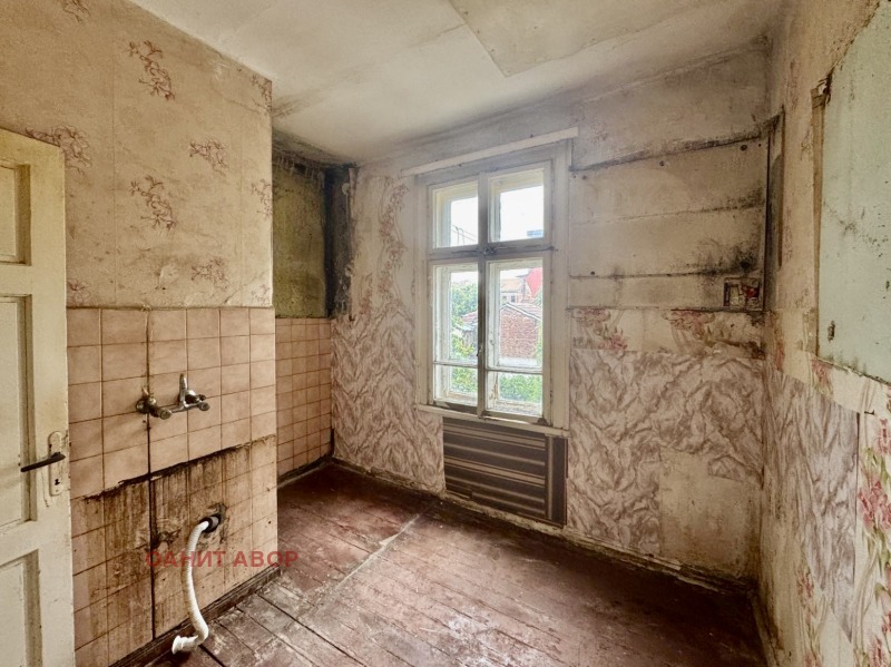 For Sale  1 bedroom Sofia , Tsentar , 81 sq.m | 72957048 - image [8]