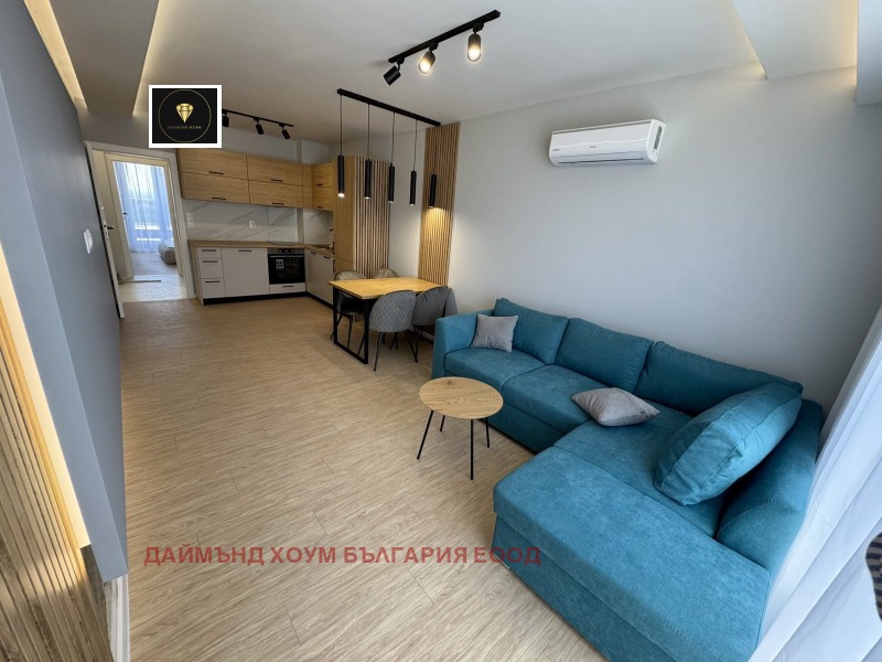 Продава  2-стаен град Пловдив , Гагарин , 73 кв.м | 15949447