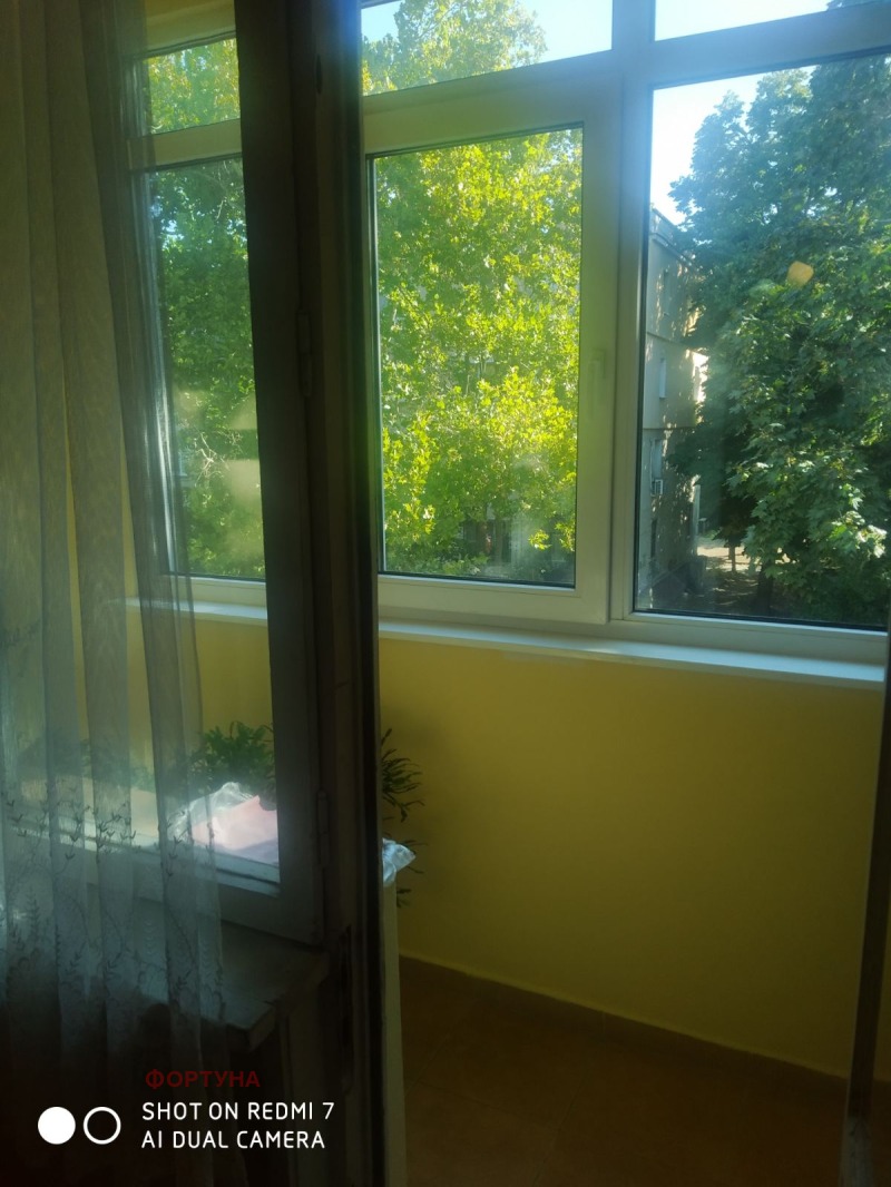 Продаја  2 спаваће собе Русе , Здравец , 70 м2 | 76396932